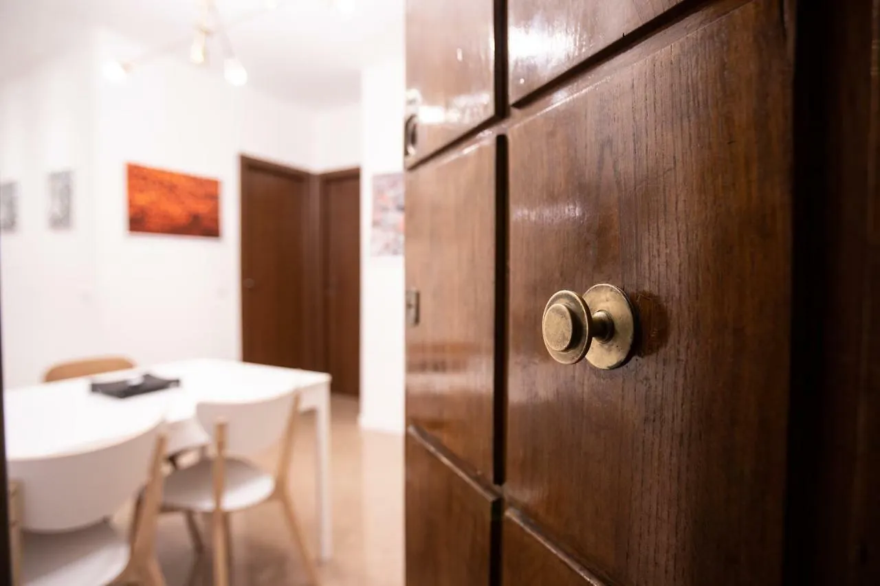 Municipiohouse-84 By Dimorra Apartment Naples