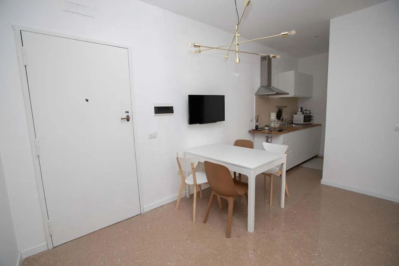 Municipiohouse-84 By Dimorra Apartment Naples